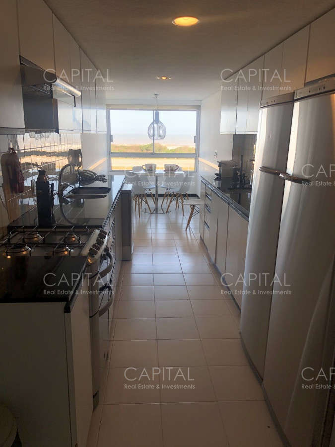 Apartamento ID.34579 - Amplio departamento frente al mar