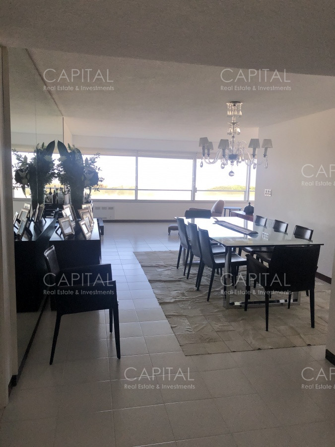 Apartamento ID.34579 - Amplio departamento frente al mar