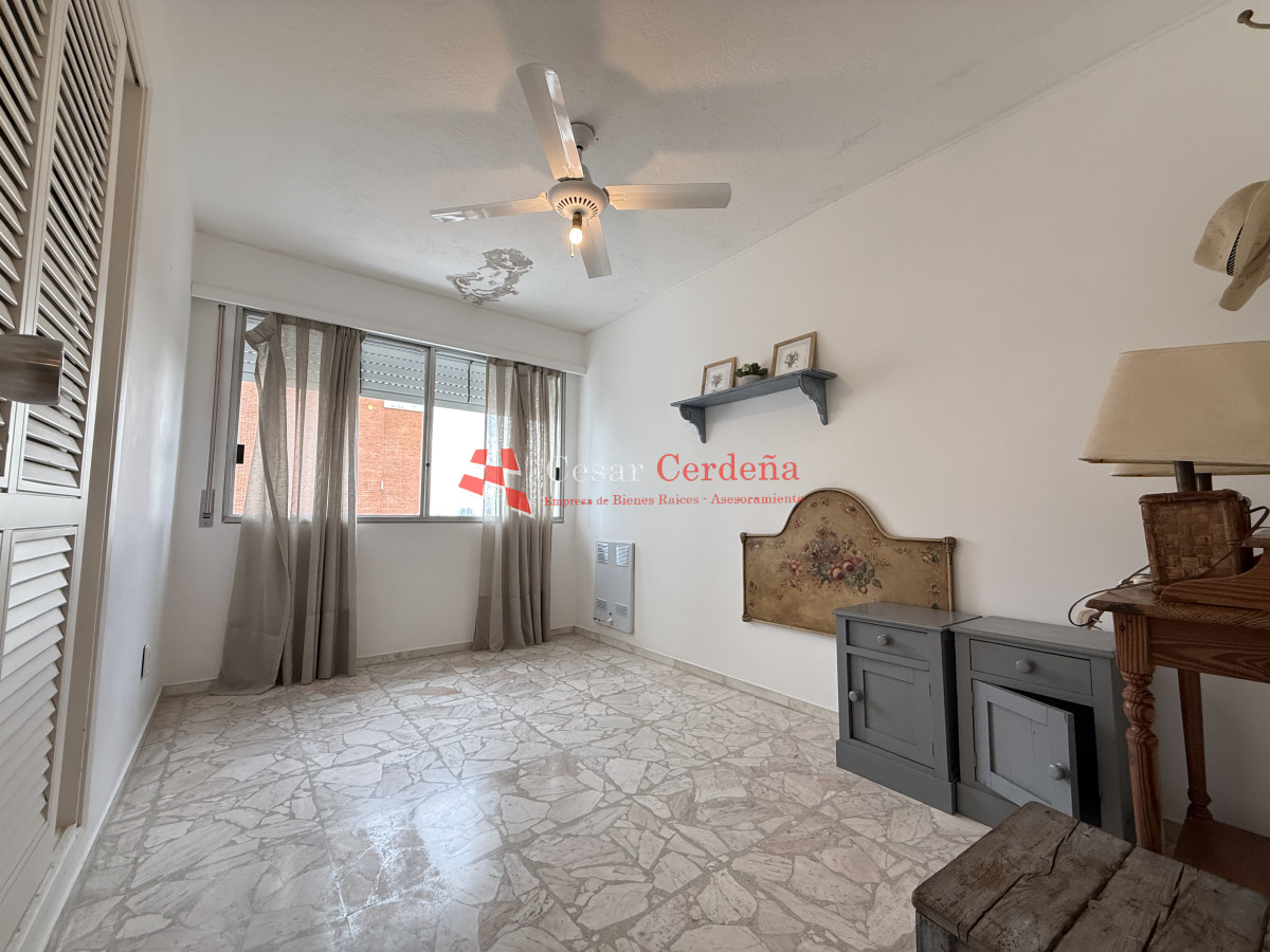 Apartamento ID.1953 - VENTA - Apartamento en primera linea al oceano