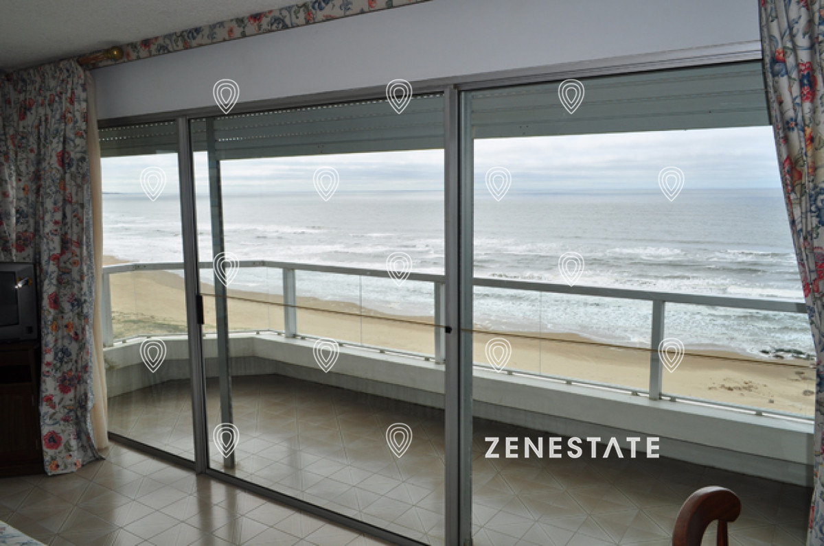 Apartamento en Brava, 3 dormitorios   - ZEN4681A