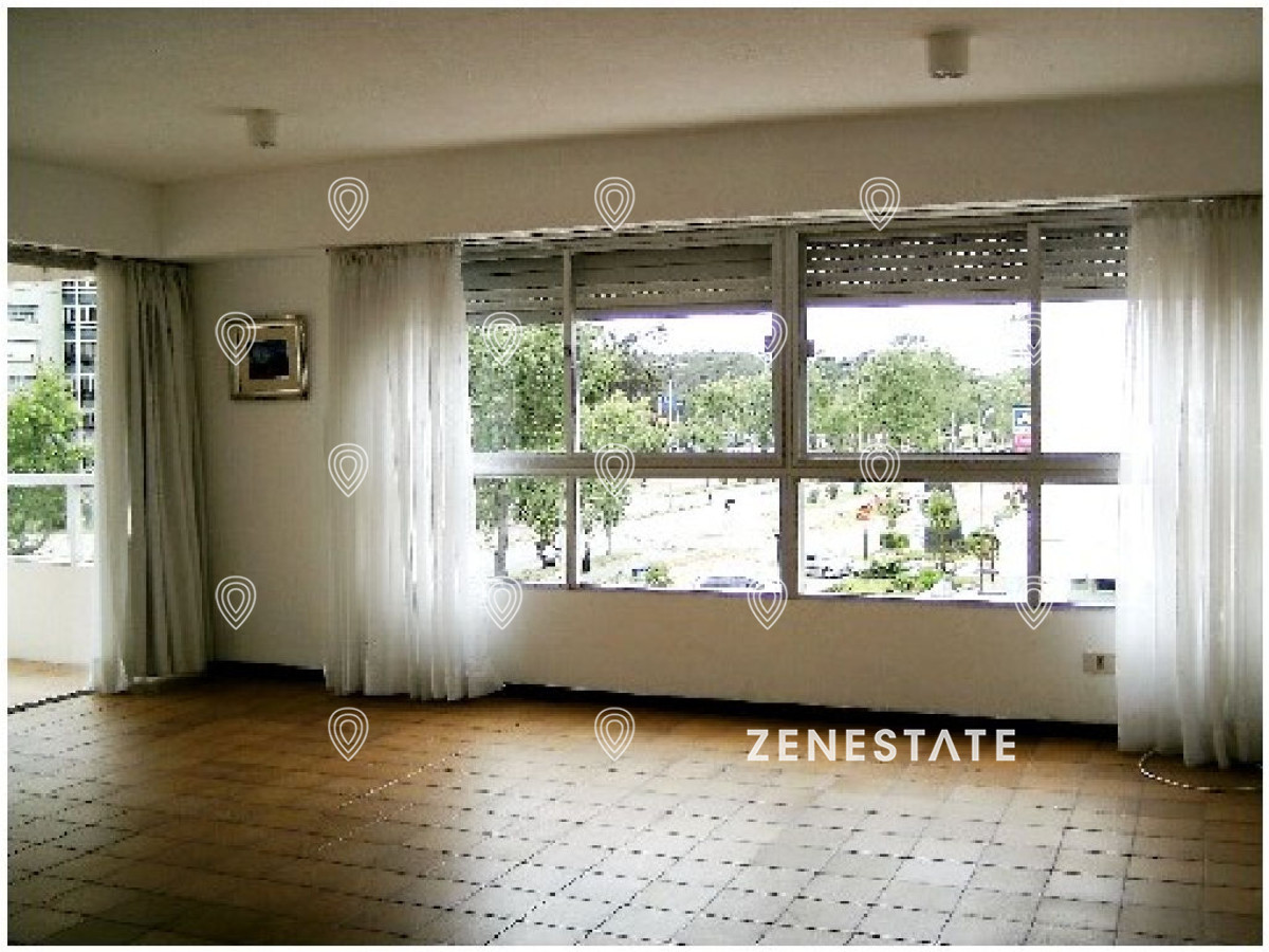 Apartamento sobre Roosevelt en venta - ZEN6713A