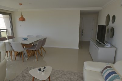 disponible solo 5 enero al 15 de enero 2025 - NGP24972A