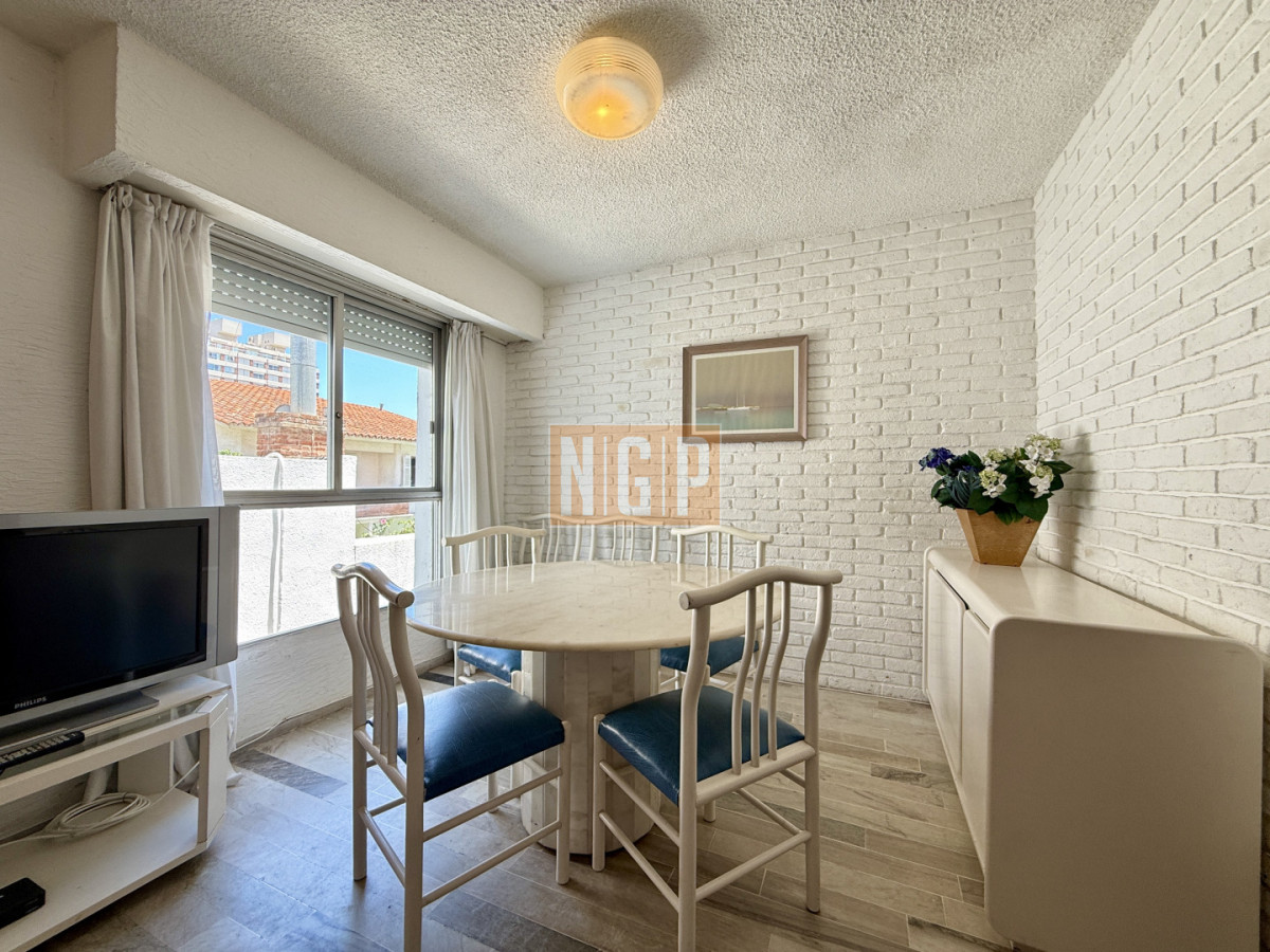 Apartamento en venta en Punta del Este  Edificio ALEPH  Calle 20 - NGP3731A