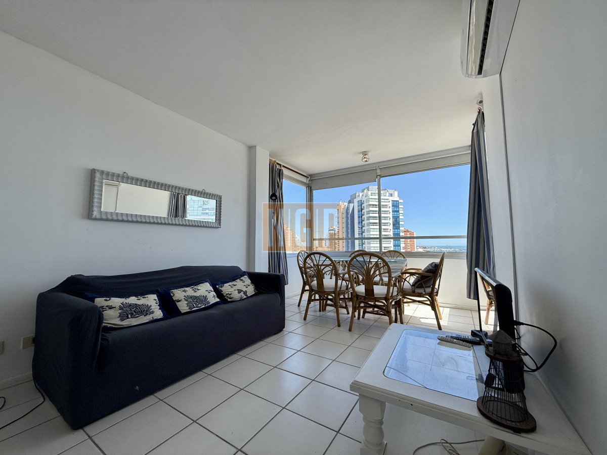Apartamento dúplex con vista panorámica al mar - NGP8852A