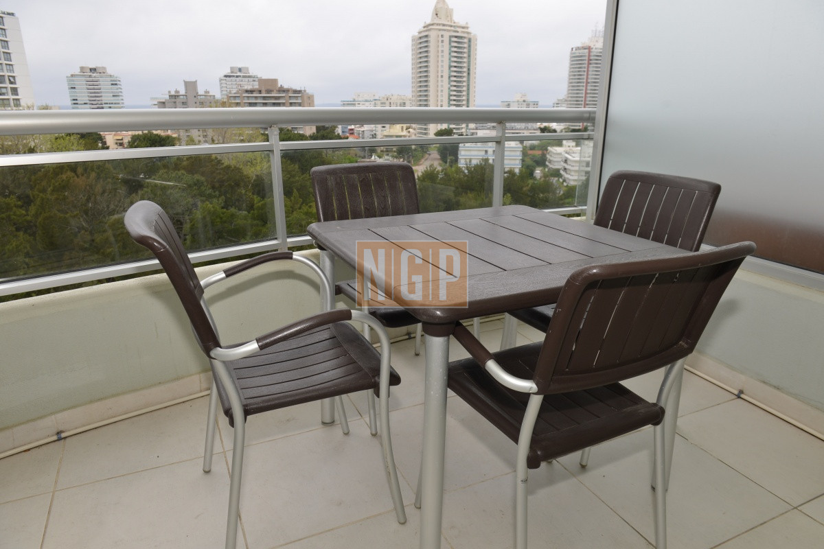 aire en 2 dormitorios y living   lavarropas 2 tv wi fi y caja fuerte tv cable  - NGP4143A