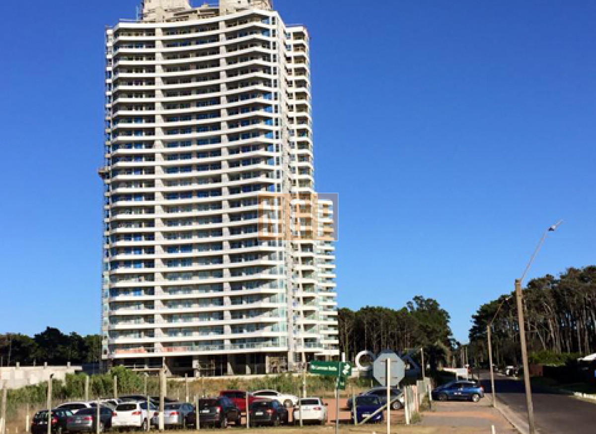 APARTAMENTO CON EXCELENTES SERVICIOS - NGP26513A