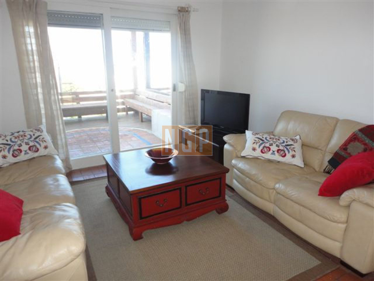Apartamento en La Barra, 3 dormitorios   - NGP12216A