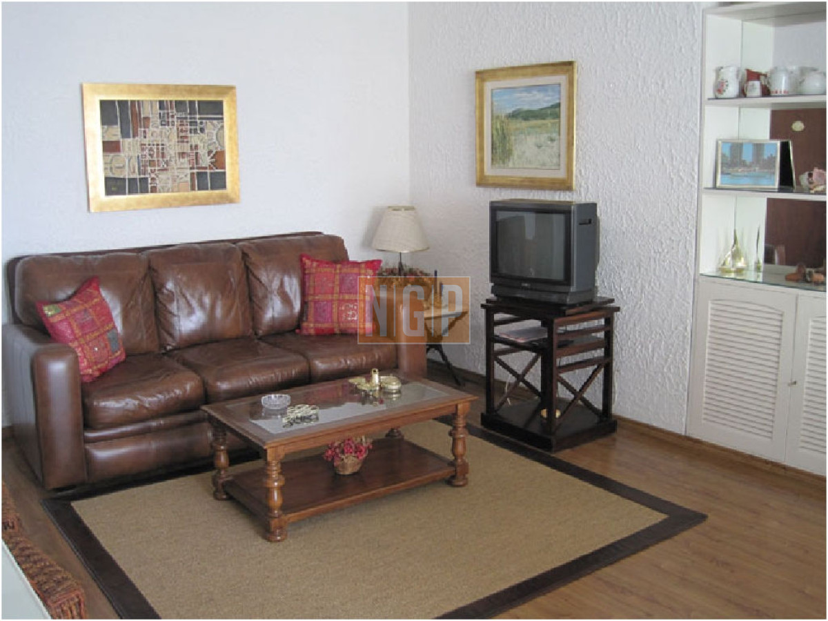 Apartamento en Peninsula  - NGP16449A