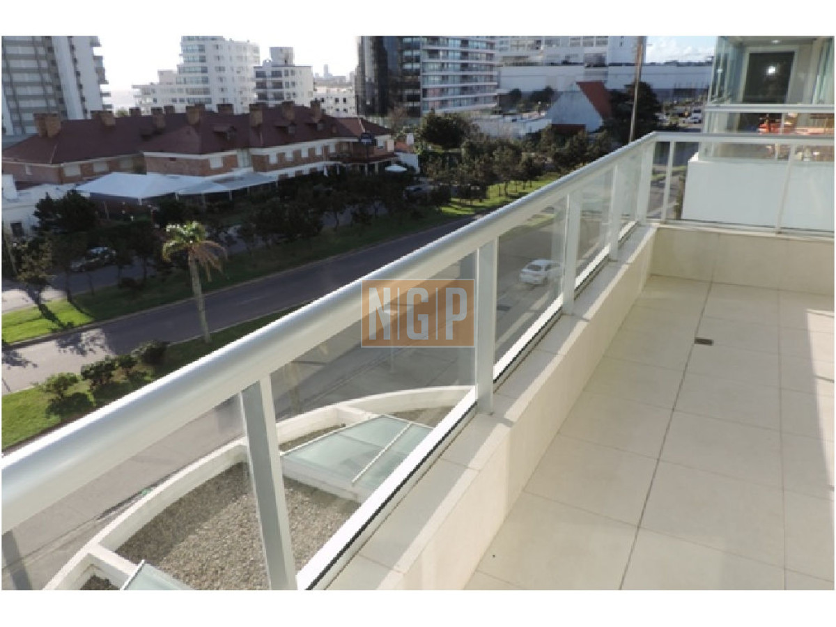 EDIFICIO DE CATEGORIA.  - NGP3273A