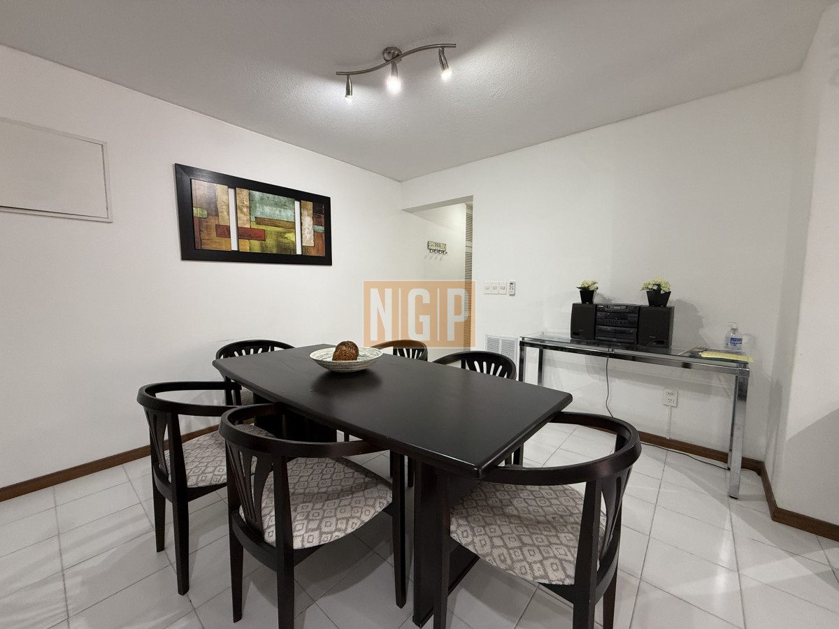 departamento a pasos de playa brava - NGP30655A