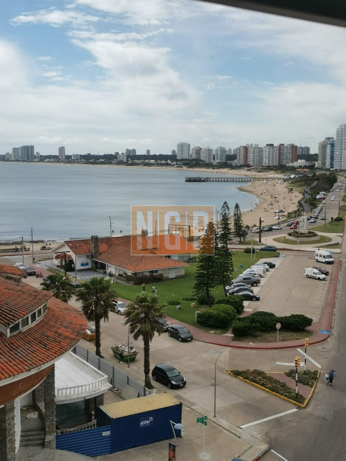 peninsula 2 dormitorios disponible desde 8 de enero 2024 - NGP27962A