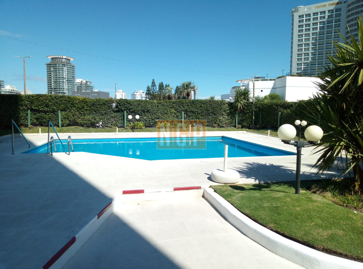 masa cerquita del mar - NGP50A