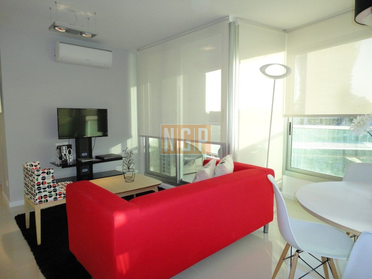   EDIFICIO CON TODOS LOS SERVICIOS **VACIO ***FOTOS DEL SHOW ROOM+++ - NGP14065A