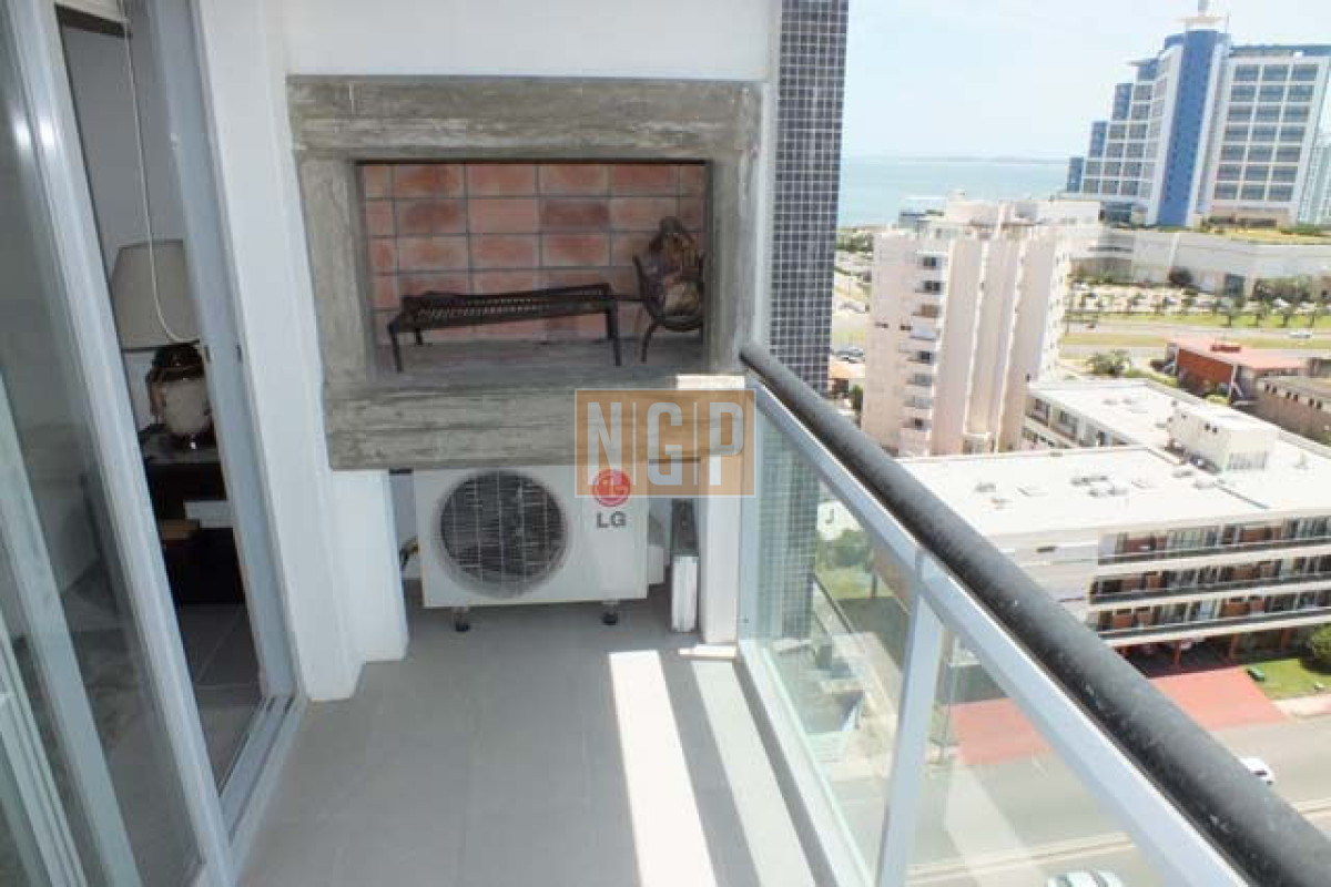 LINDO EDIFICIO , DEPARTAMENTO CON PARRILLERO - NGP3131A