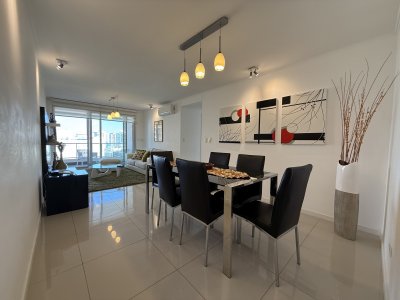 HERMOSO DECORADO CON SERVICIOS VISTA MAR 