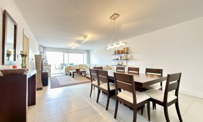 Apartamento en venta – Torre Manhattan, Punta del Este