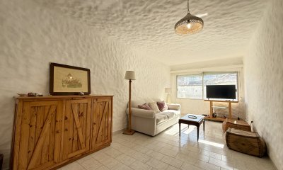Apartamento en venta – Edificio Simón Bolívar, Punta del Este