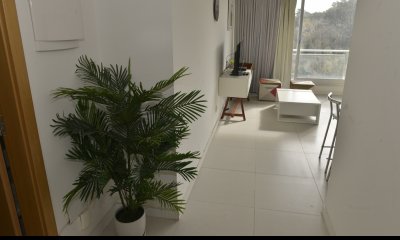 APARTAMENTO CON EXCELENTES SERVICIOS
