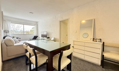 Apartamento en Edificio Mansamar - Primera Línea al Mar