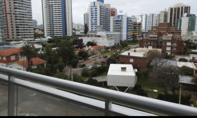 LINDISIMO EDIFICIO CON TODOS LOS SERVICIOS