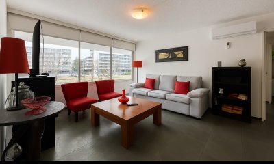 Apartamento en venta en Torre Punta del Este – Roosevelt