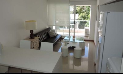 LINDISIMO EDIFICIO CON TODOS LOS SERVICIOS