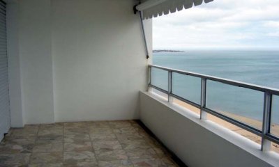 LINDISIMO EDIFICIO CON TODOS LOS SERVICIOS