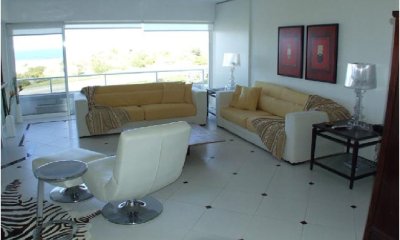 Apartamento en Brava, 4 dormitorios