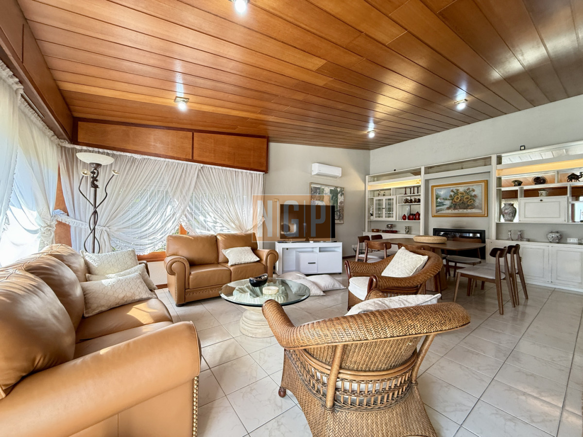Casa en alquiler temporal  Parada 15, Av. Francia - NGP19736C