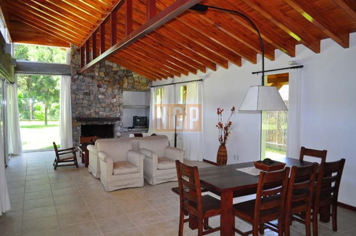 Casa en RincÃ³n del Indio, 3 dormitorios * - NGP20851C
