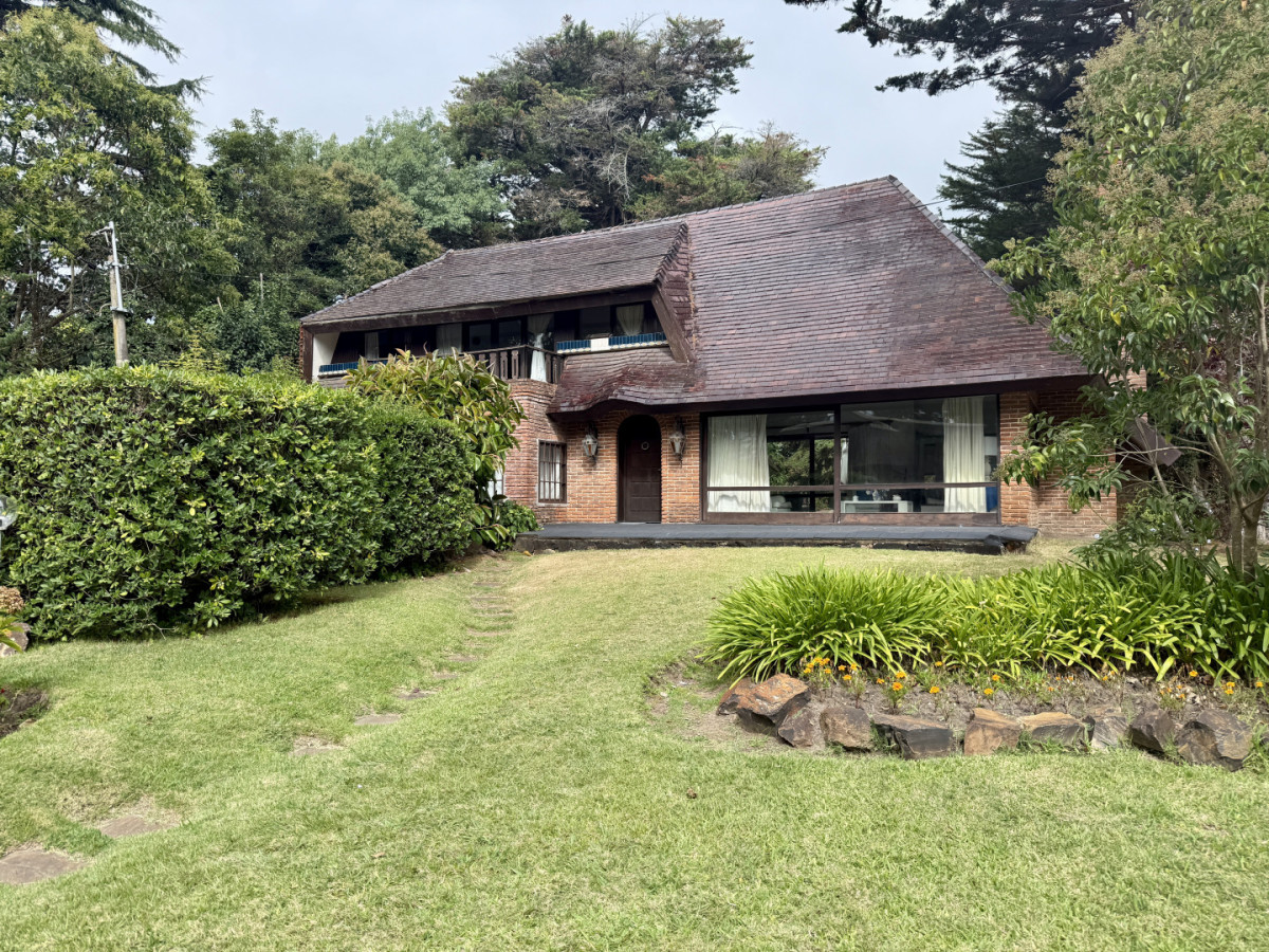 Imagen de Casa en VENTA  Barrio Lugano, Punta del Este