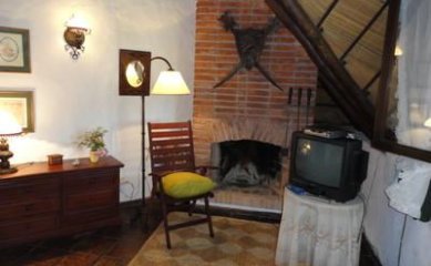linda casa con pileta buen parque