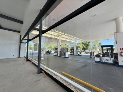 alquiler de local comercial en avenida roosevelt y zelmar michelini - ngp31264l