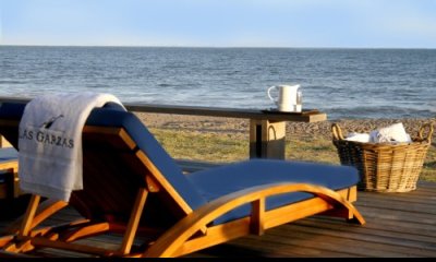 las garzas un lugar en el mundo con un entorno de mar y arbolado
