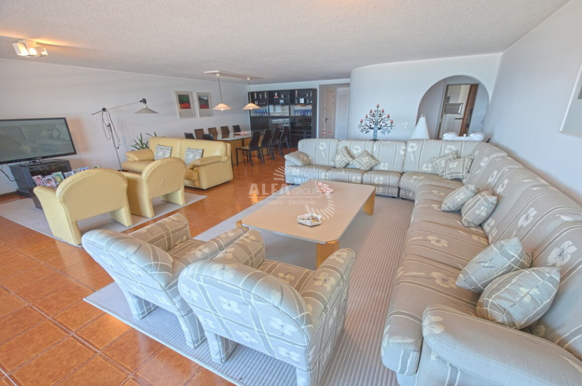 Brava - GoPunta - Portal Inmobiliario de Punta del Este - Maldonado