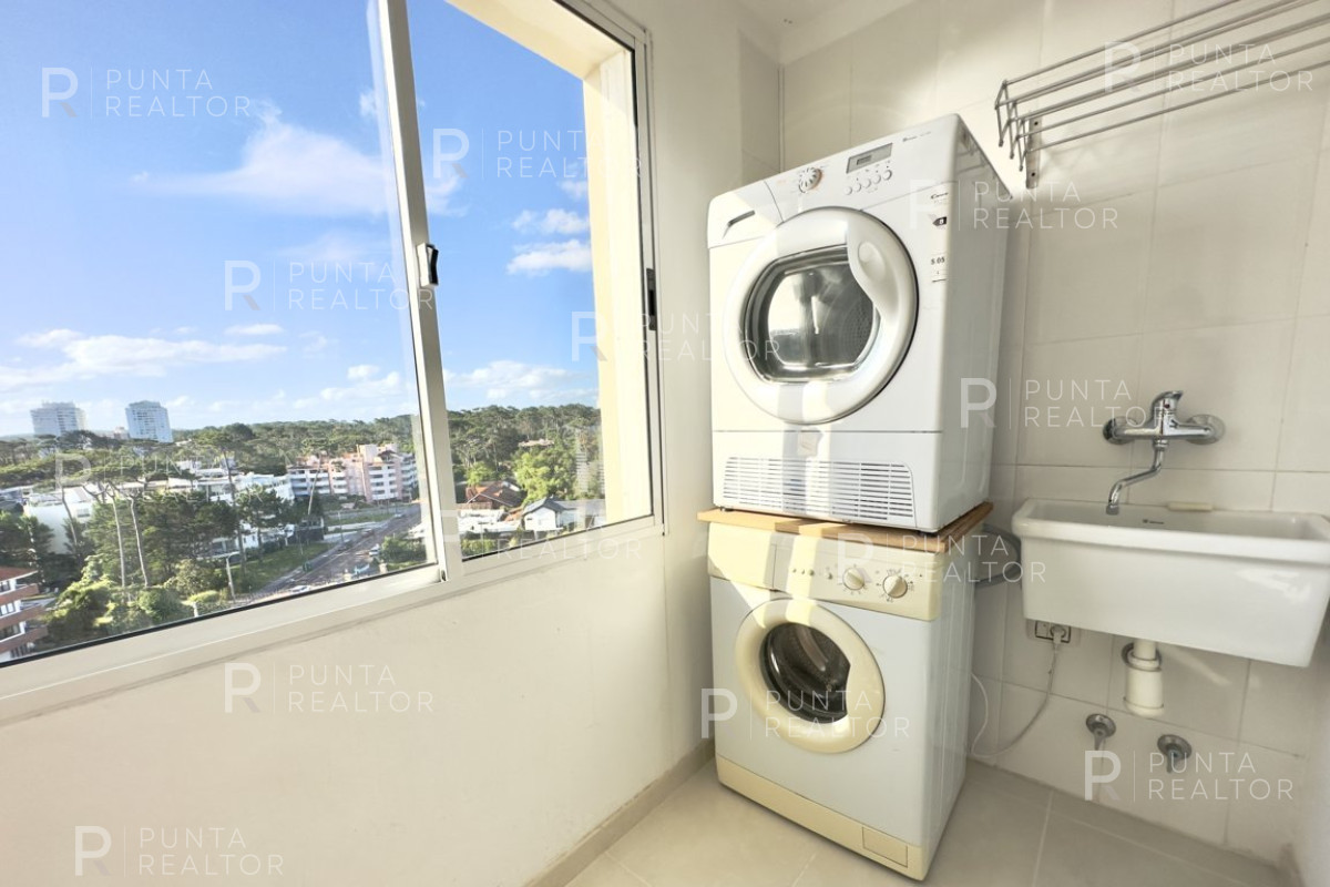Apartamento ID.1905 - Venta apartamento de tres dormitorios en Le Jardin - Mansa