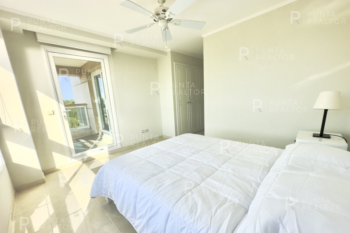 Apartamento ID.1905 - Venta apartamento de tres dormitorios en Le Jardin - Mansa