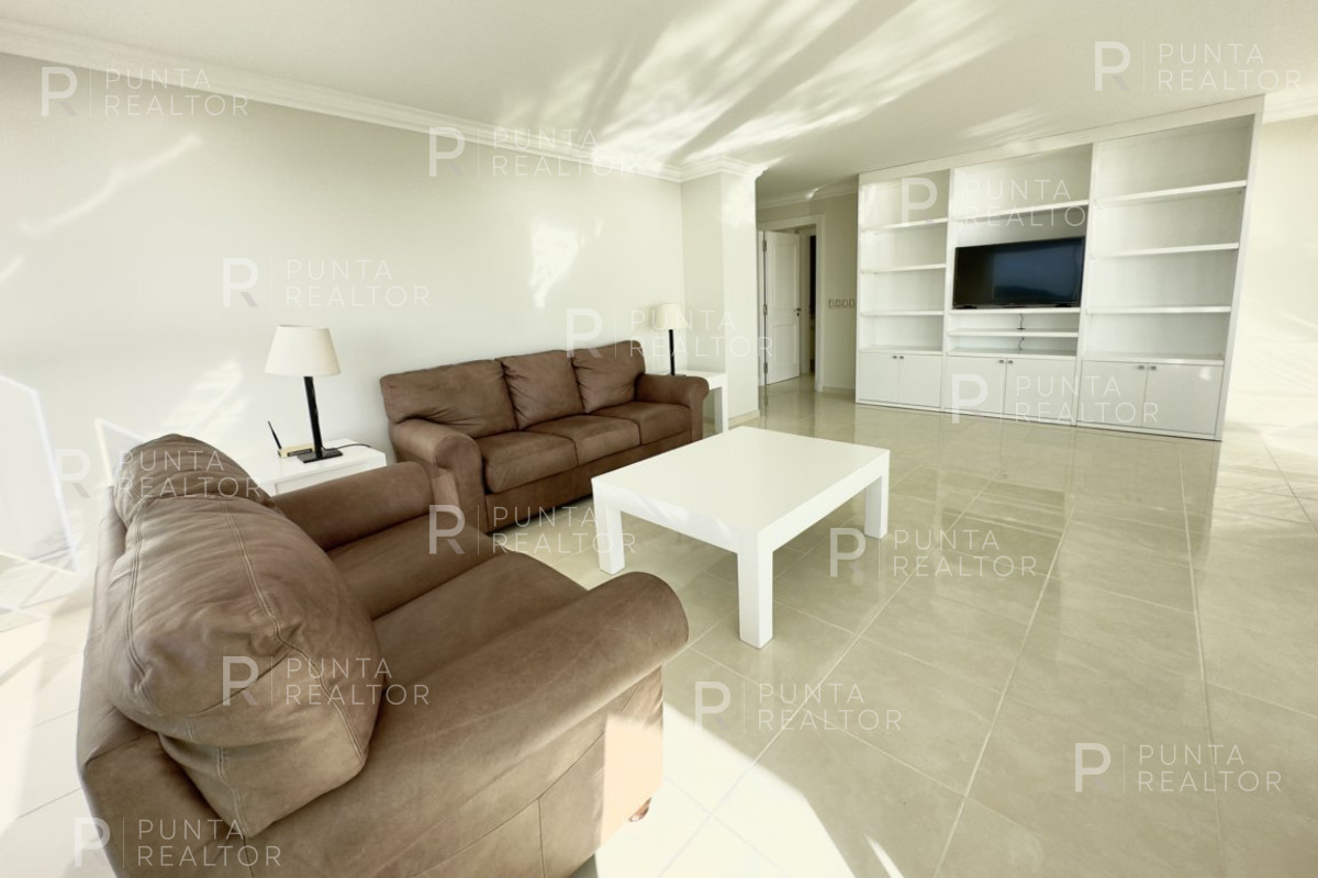 Apartamento ID.1905 - Venta apartamento de tres dormitorios en Le Jardin - Mansa
