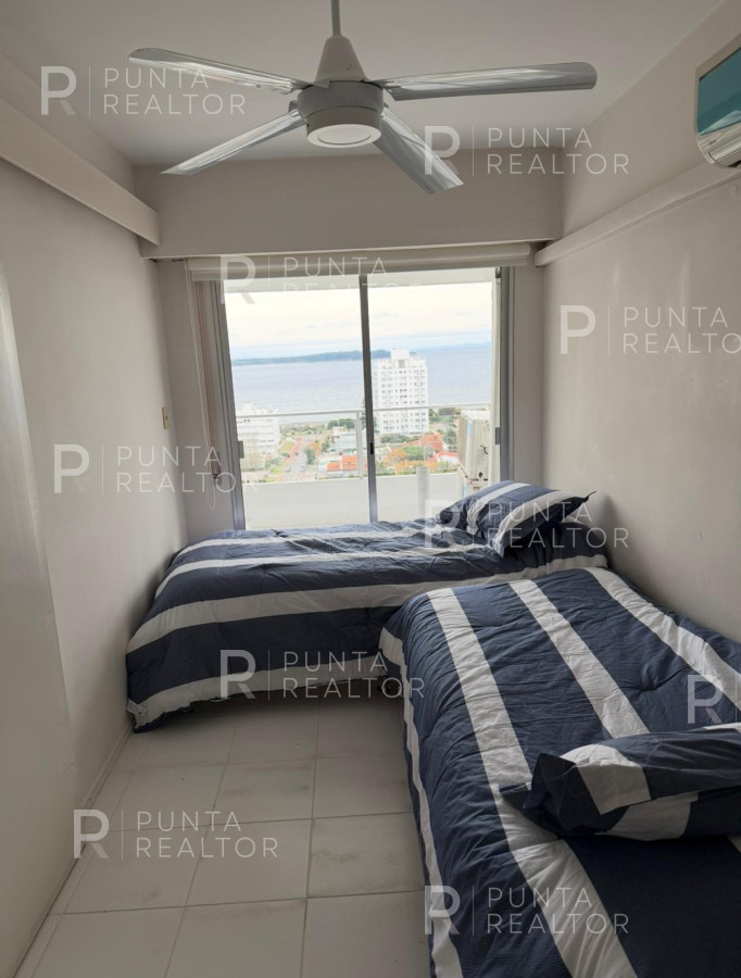 Apartamento ID.1645 - Apartamento 2 dormitorios en alquiler anual