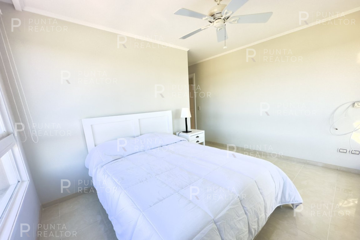 Apartamento ID.1905 - Venta apartamento de tres dormitorios en Le Jardin - Mansa