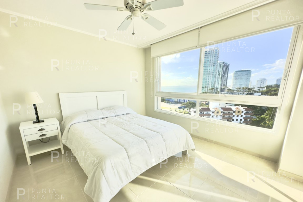 Apartamento ID.1905 - Venta apartamento de tres dormitorios en Le Jardin - Mansa