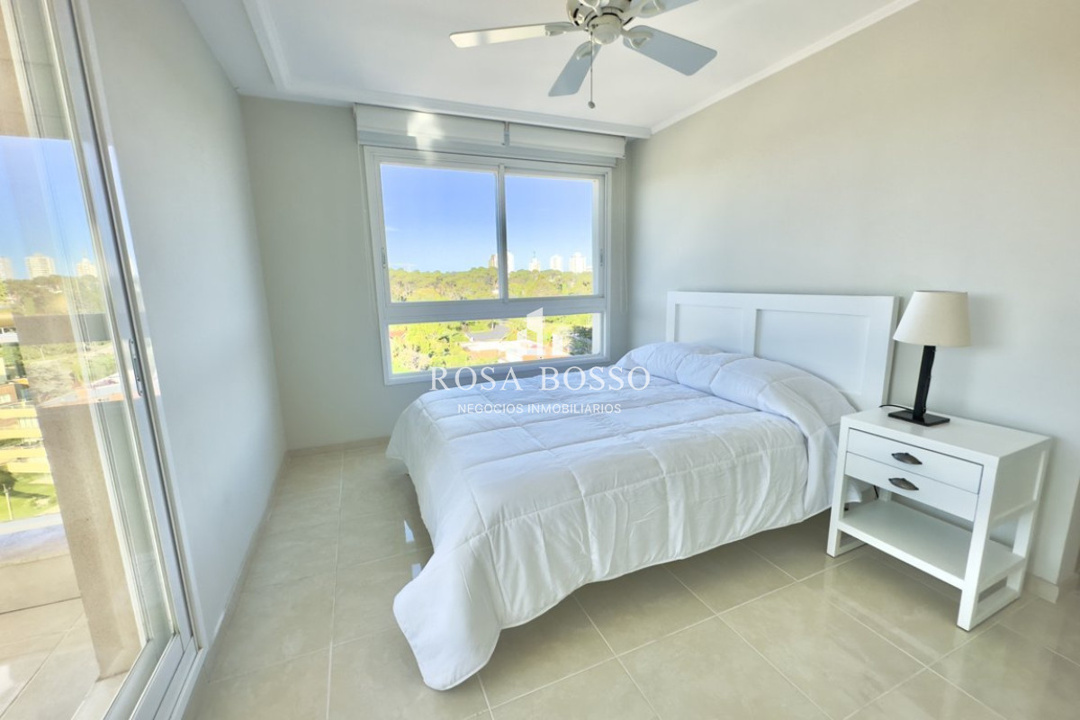 Apartamento ID.8688 - Venta apartamento de tres dormitorios en Le Jardin - Mansa