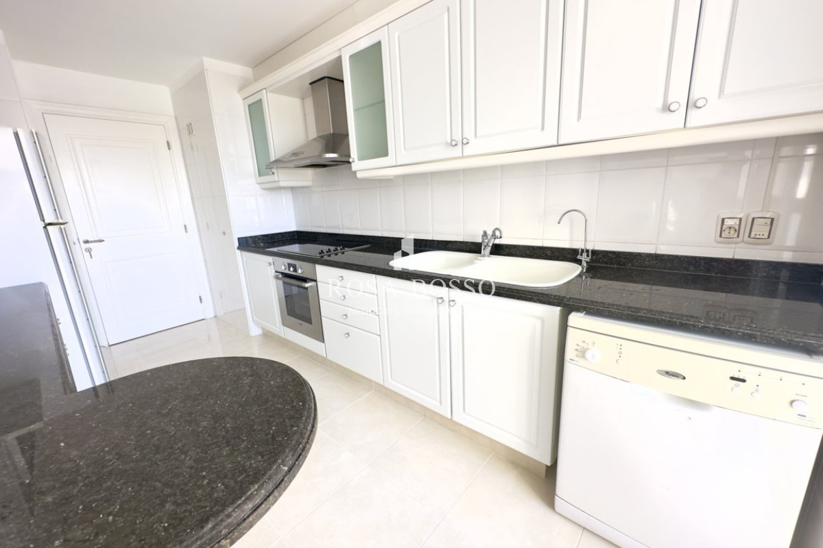 Apartamento ID.8688 - Venta apartamento de tres dormitorios en Le Jardin - Mansa