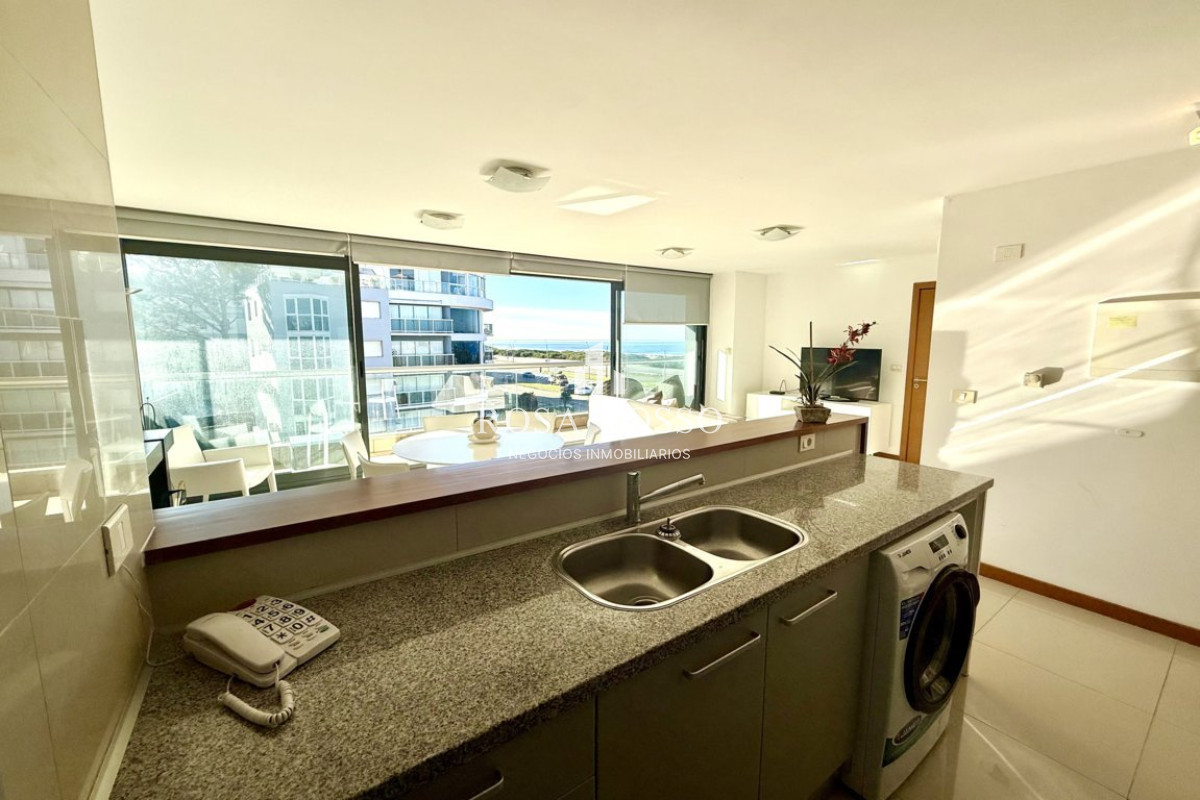 Apartamento ID.9460 - Apartamento Venta 2 dormitorios Playa Brava Punta del Este