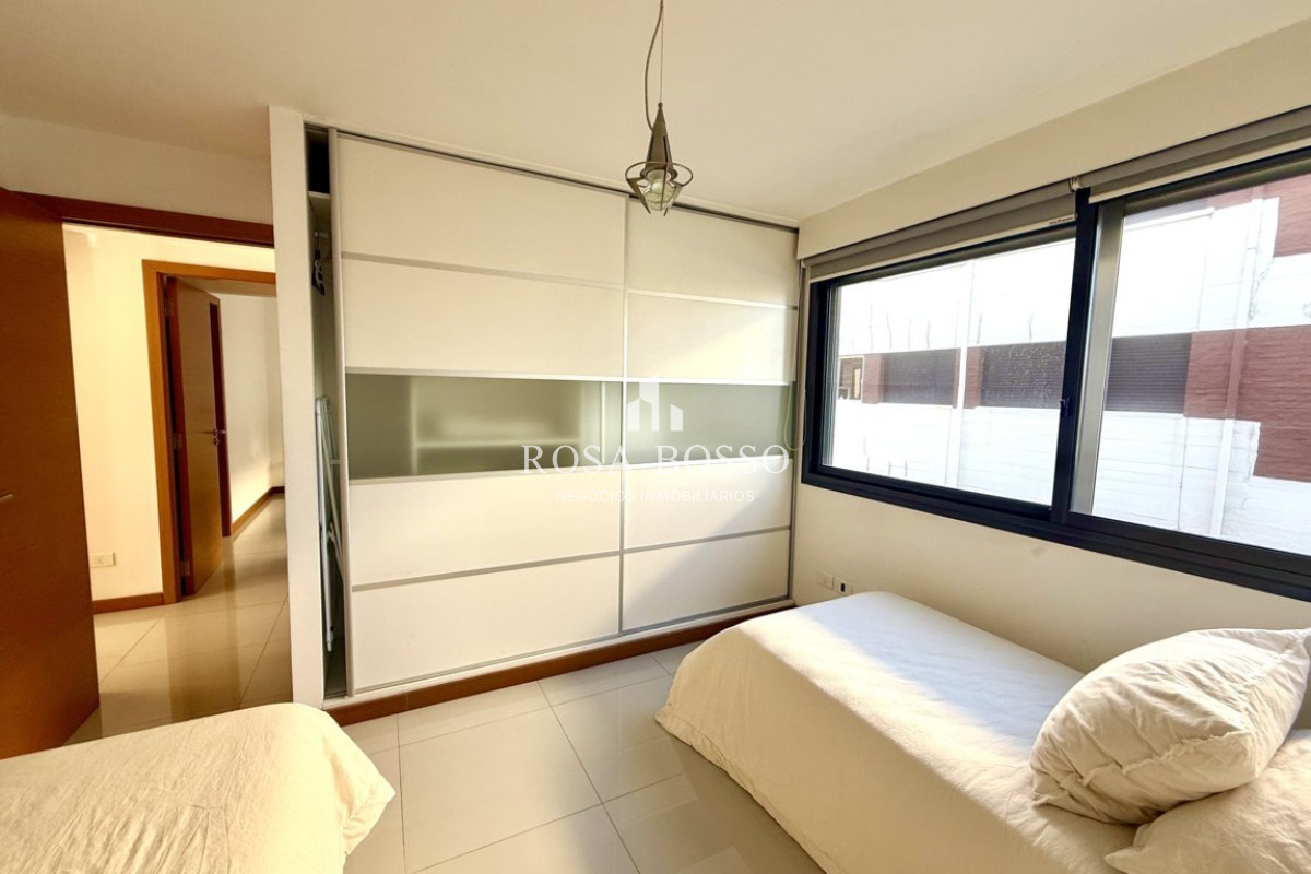 Apartamento ID.9460 - Apartamento Venta 2 dormitorios Playa Brava Punta del Este