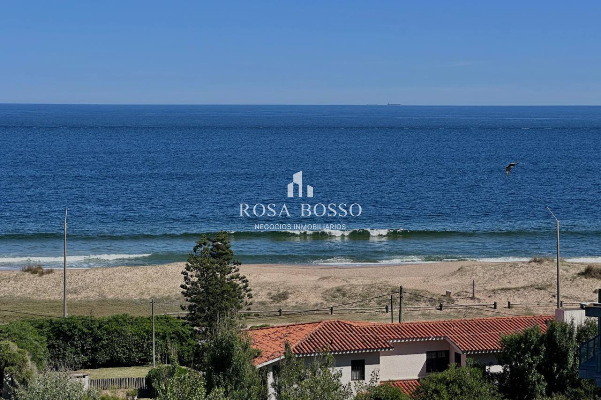 Casa ID.9373 - Casa en venta 4 dormitorios Punta Alta