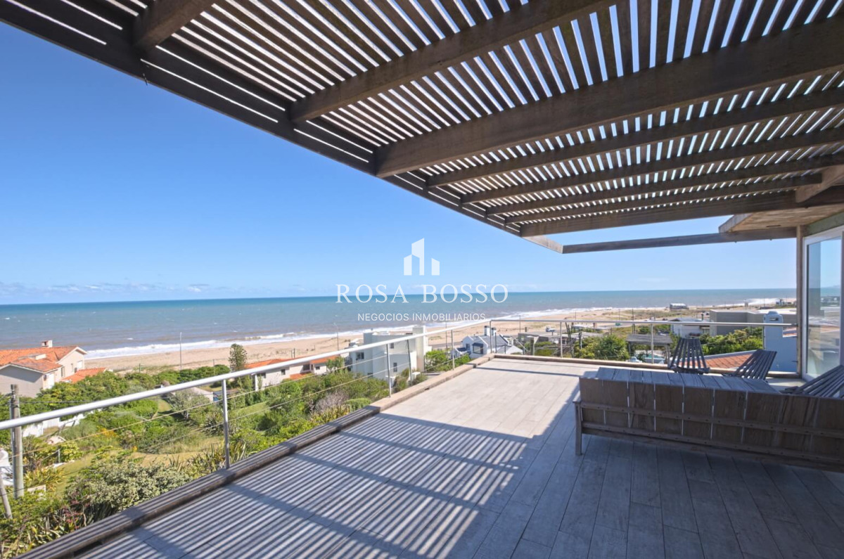 Casa ID.9373 - Casa en venta 4 dormitorios Punta Alta