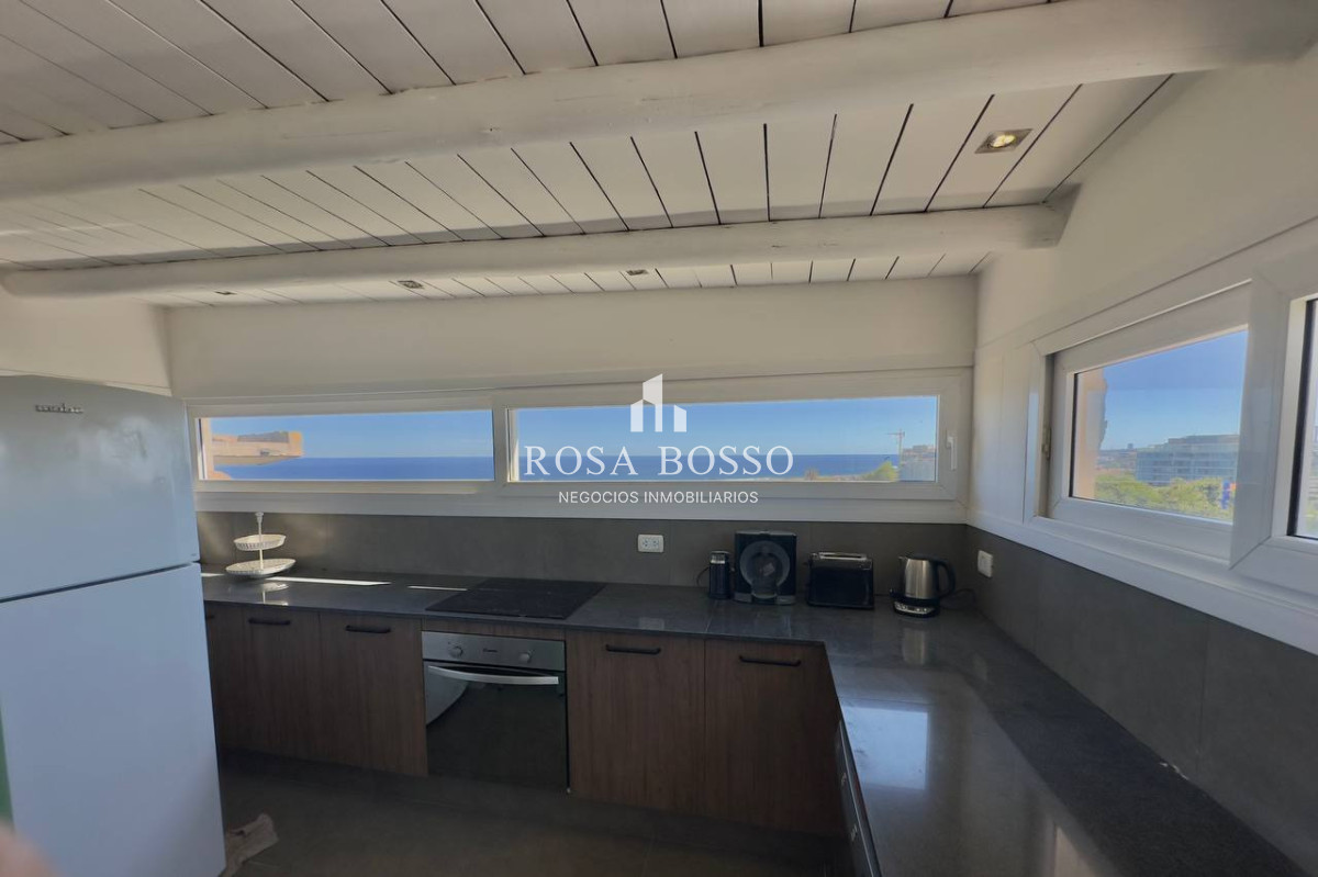 Casa ID.9373 - Casa en venta 4 dormitorios Punta Alta