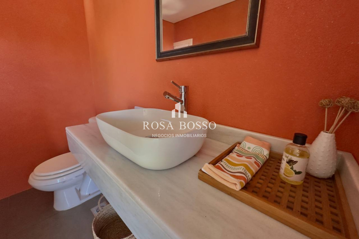 Casa ID.9373 - Casa en venta 4 dormitorios Punta Alta