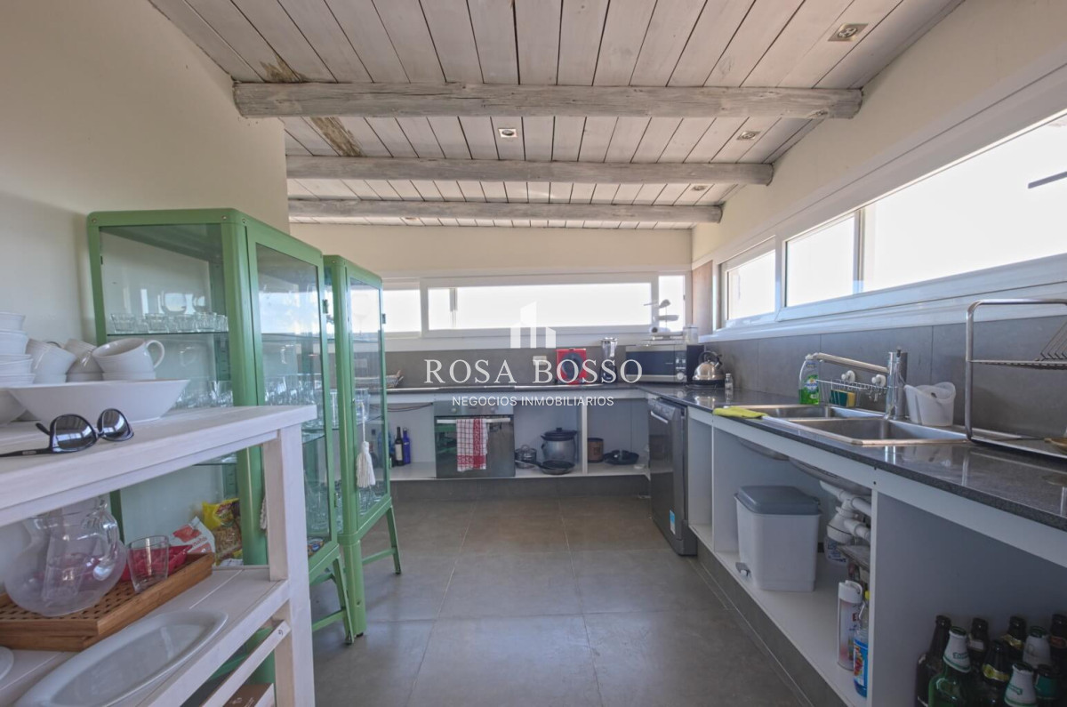Casa ID.9373 - Casa en venta 4 dormitorios Punta Alta